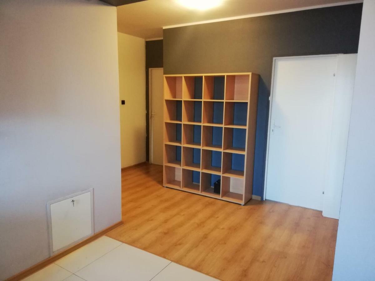 Pokoje Przy Rondzie Apartment Częstochowa Екстериор снимка